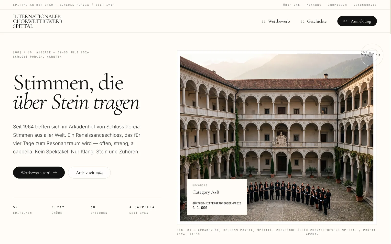 Design draft of the home page: the arcaded courtyard of Schloss Porcia, beside it the line Stimmen, die über Stein tragen